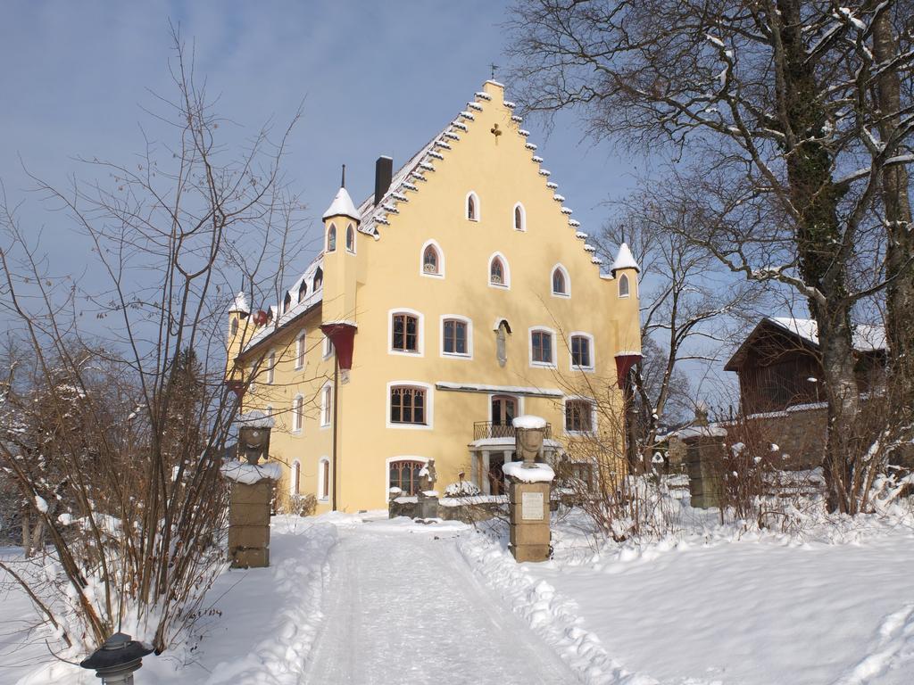 Schloss Zu ฮ็อปเฟอเรา ภายนอก รูปภาพ